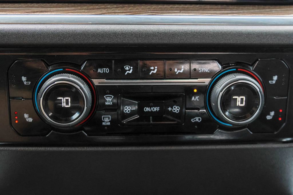 Used 2024 Chevrolet Silverado 1500 LT Trail Boss w/ Convenience Package II AWD/4WD image 25