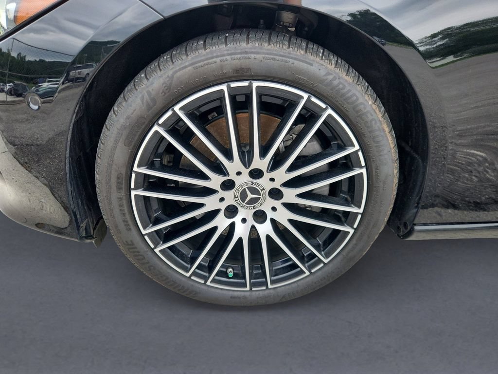 Certified 2025 Mercedes-Benz C 300 4MATIC Sedan image 8