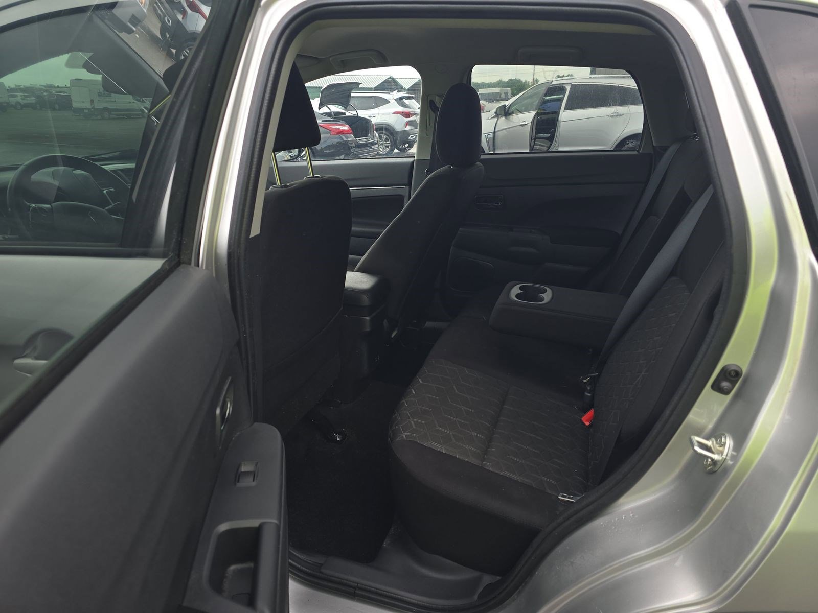 Used 2023 Mitsubishi Outlander Sport LE AWD/4WD image 13