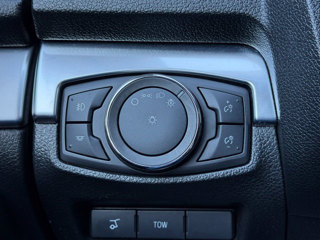 Used 2018 Ford Explorer Limited w/ Equipment Group 301A AWD/4WD image 26