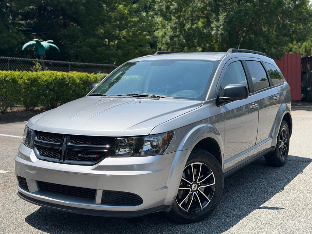 Used 2018 Dodge Journey SE w/ Blacktop Package