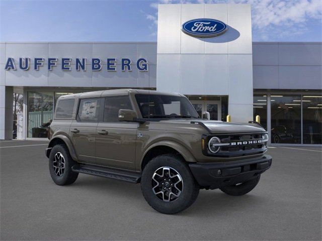 New 2025 Ford Bronco Outer Banks image 7