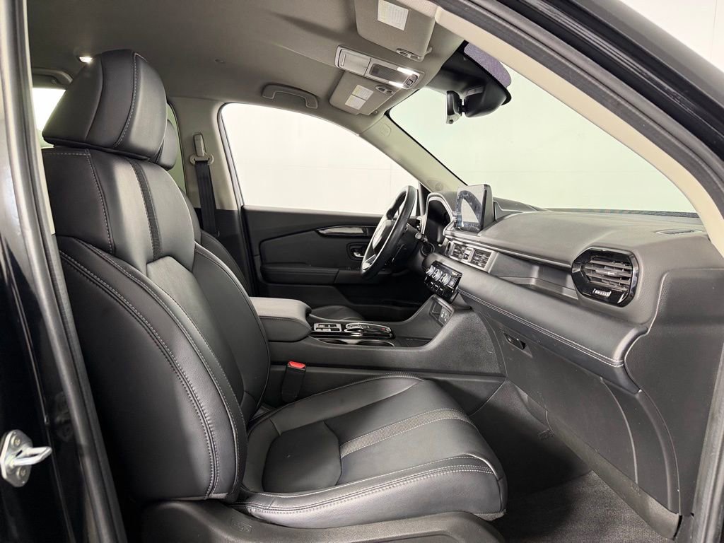 Used 2023 Honda Pilot EX-L image 29