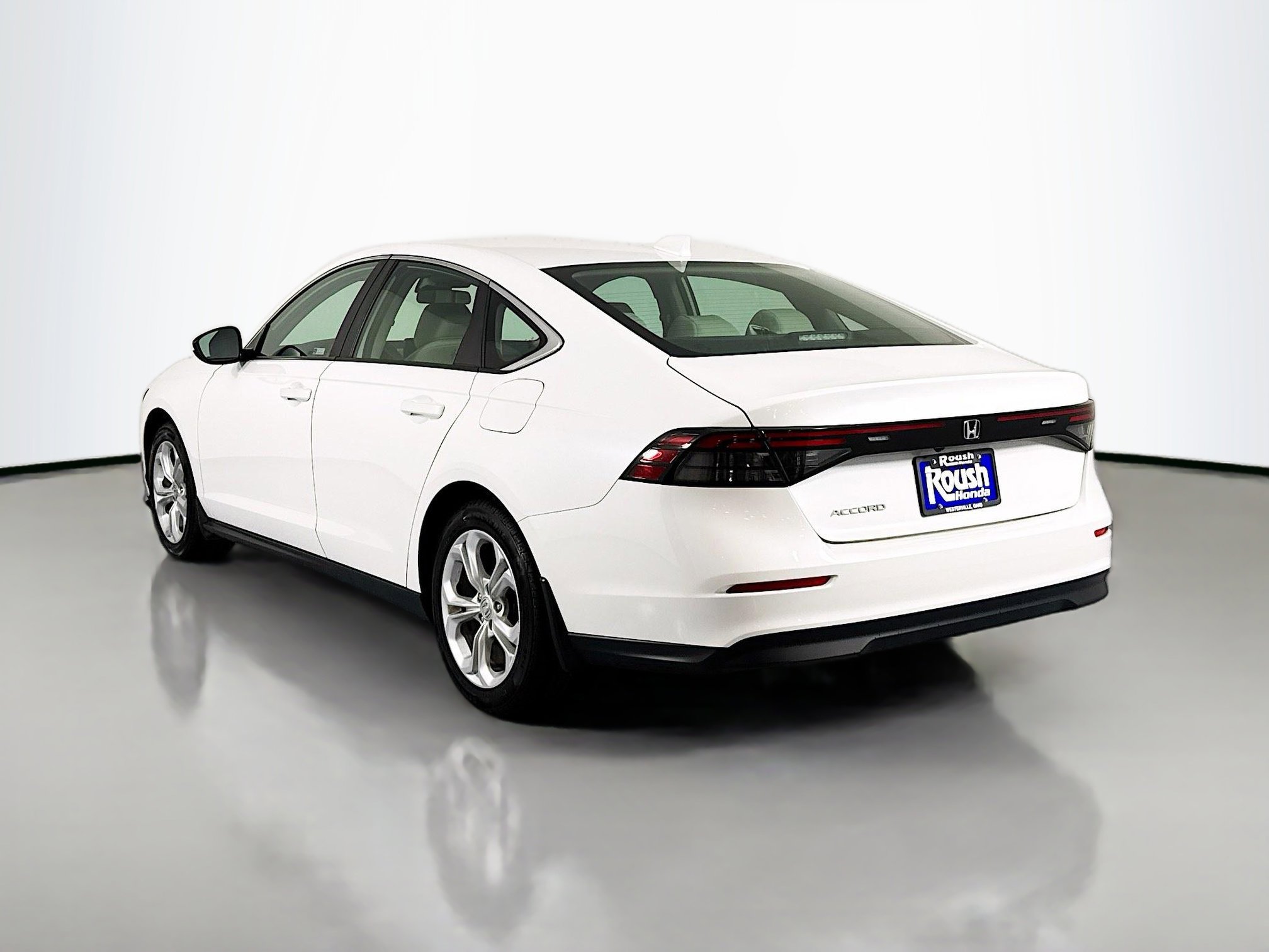 Certified 2024 Honda Accord LX image 7