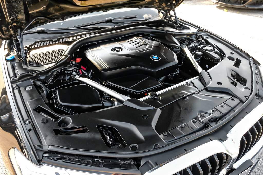 Used 2021 BMW 530i w/ Convenience Package RWD image 52