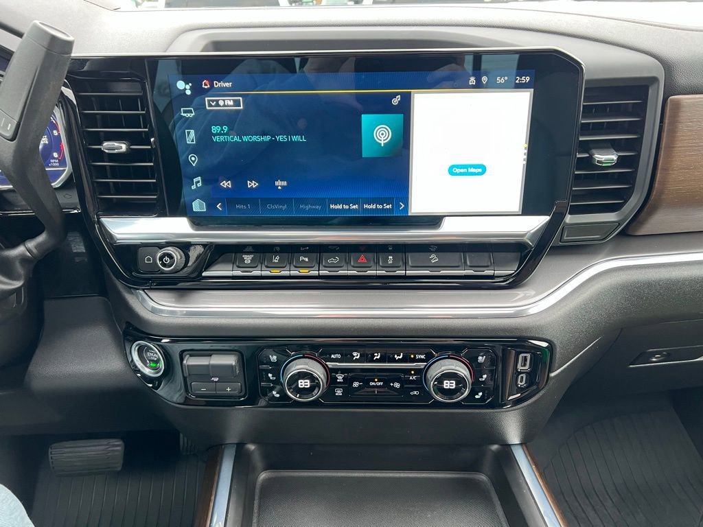 Used 2024 Chevrolet Silverado 3500 High Country w/ High Country Premium Package image 26