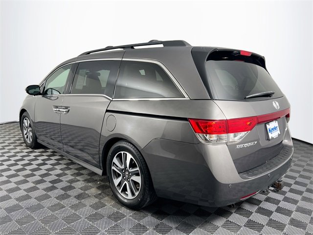 Used 2016 Honda Odyssey Touring Elite image 4