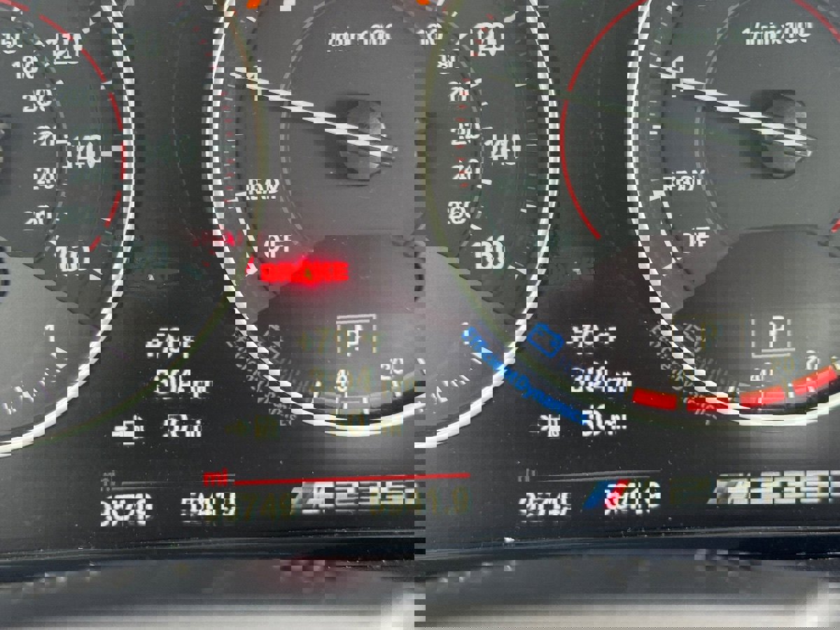 Used 2016 BMW M235i xDrive Convertible image 31