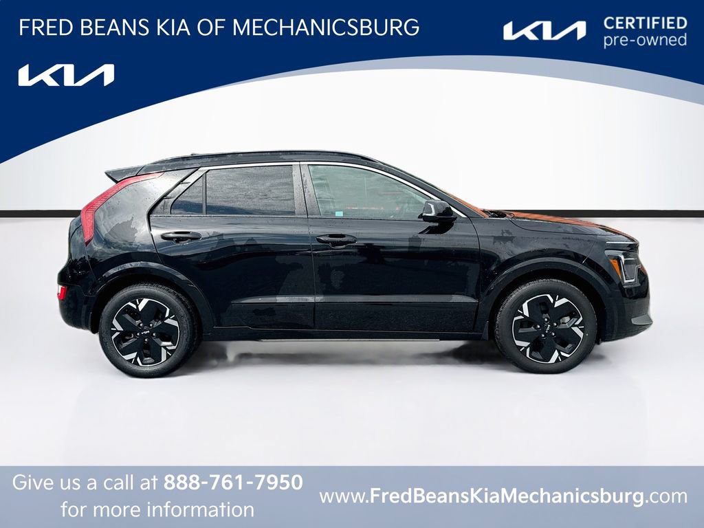 Certified 2023 Kia Niro Wind w/ Wind Preserve Package FWD image 8