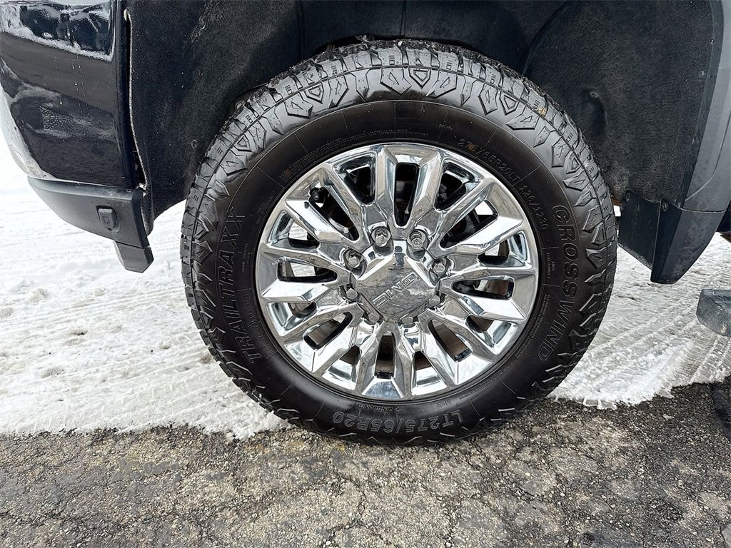 Used 2022 GMC Sierra 3500 Denali w/ Denali Ultimate Package image 10