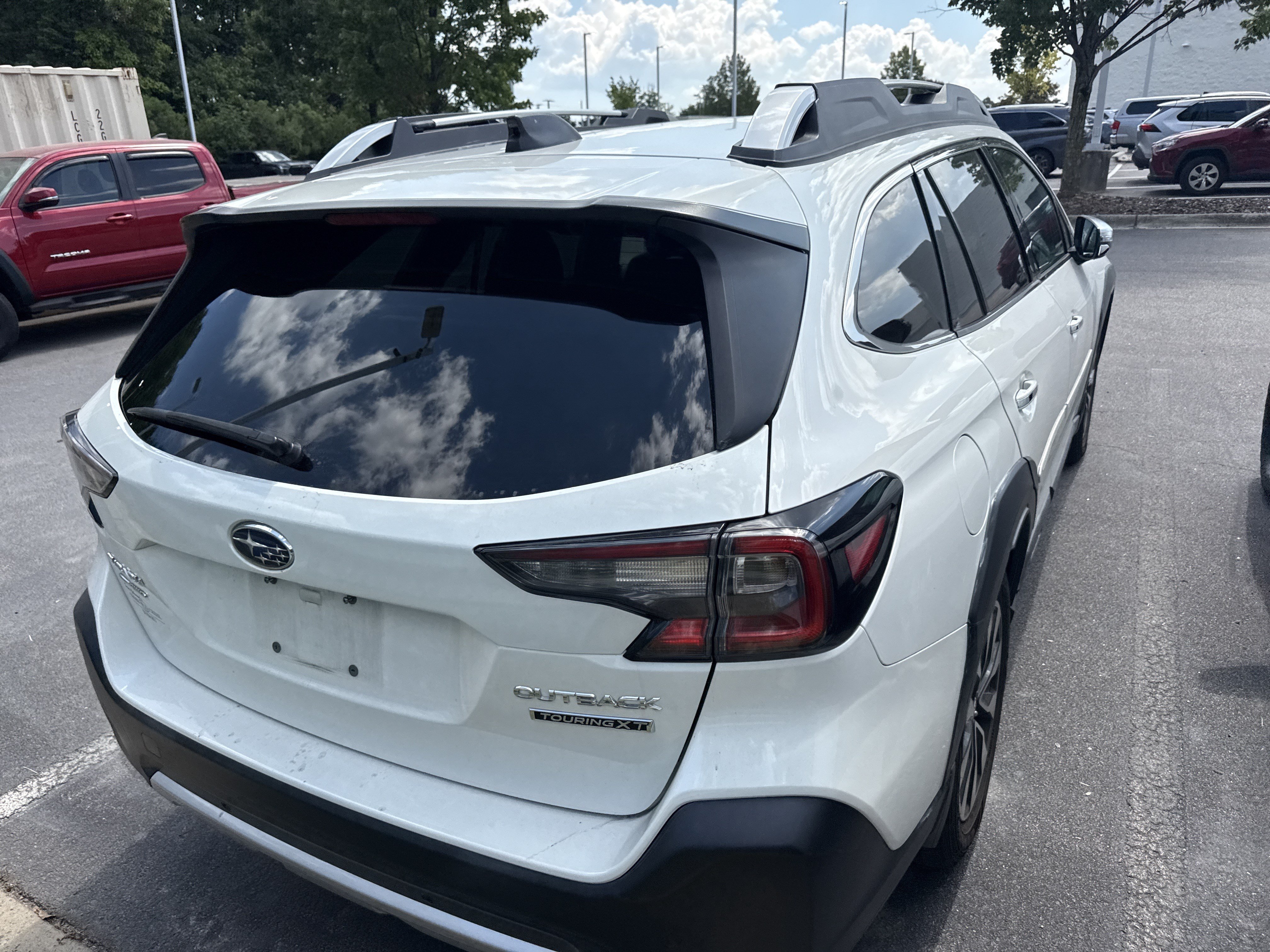 Used 2023 Subaru Outback Touring XT AWD/4WD image 8