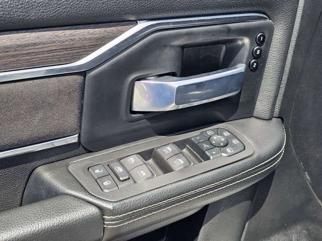 Used 2026 RAM 2500 Laramie AWD/4WD image 17