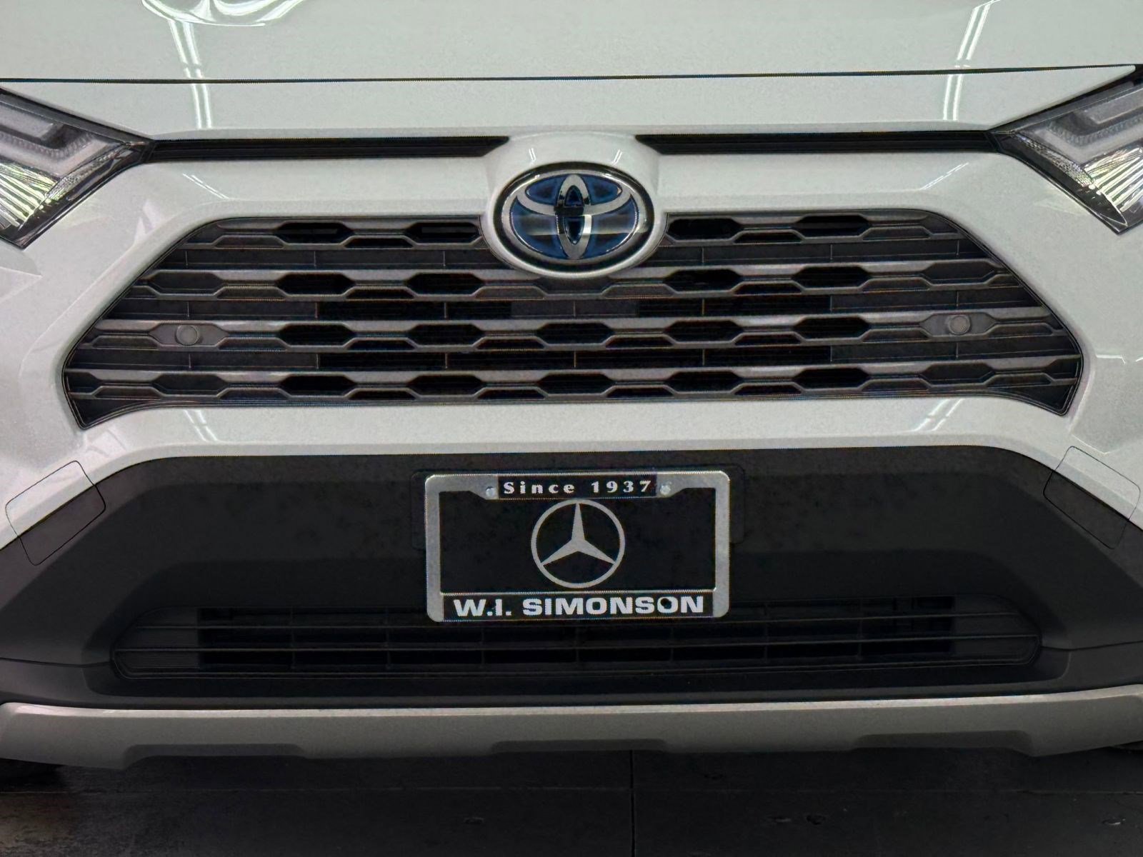 Used 2024 Toyota RAV4 Limited AWD/4WD image 20