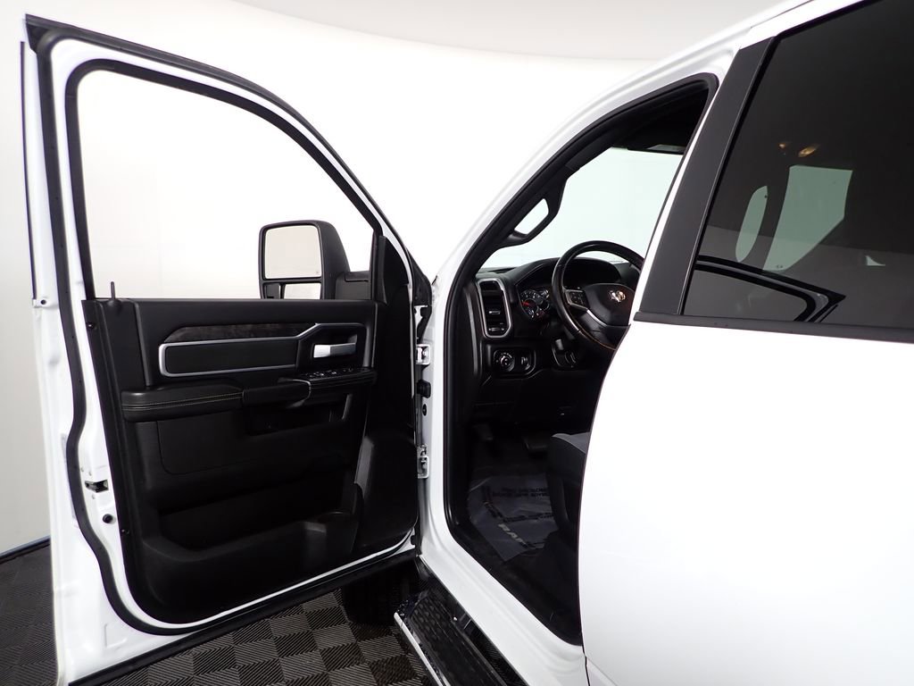 Used 2024 RAM 2500 Big Horn image 19