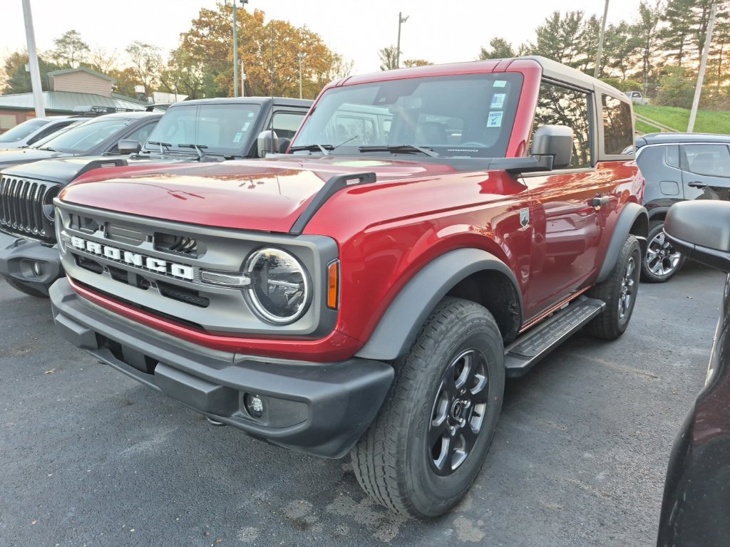 Used 2024 Ford Bronco Big Bend AWD/4WD image 2