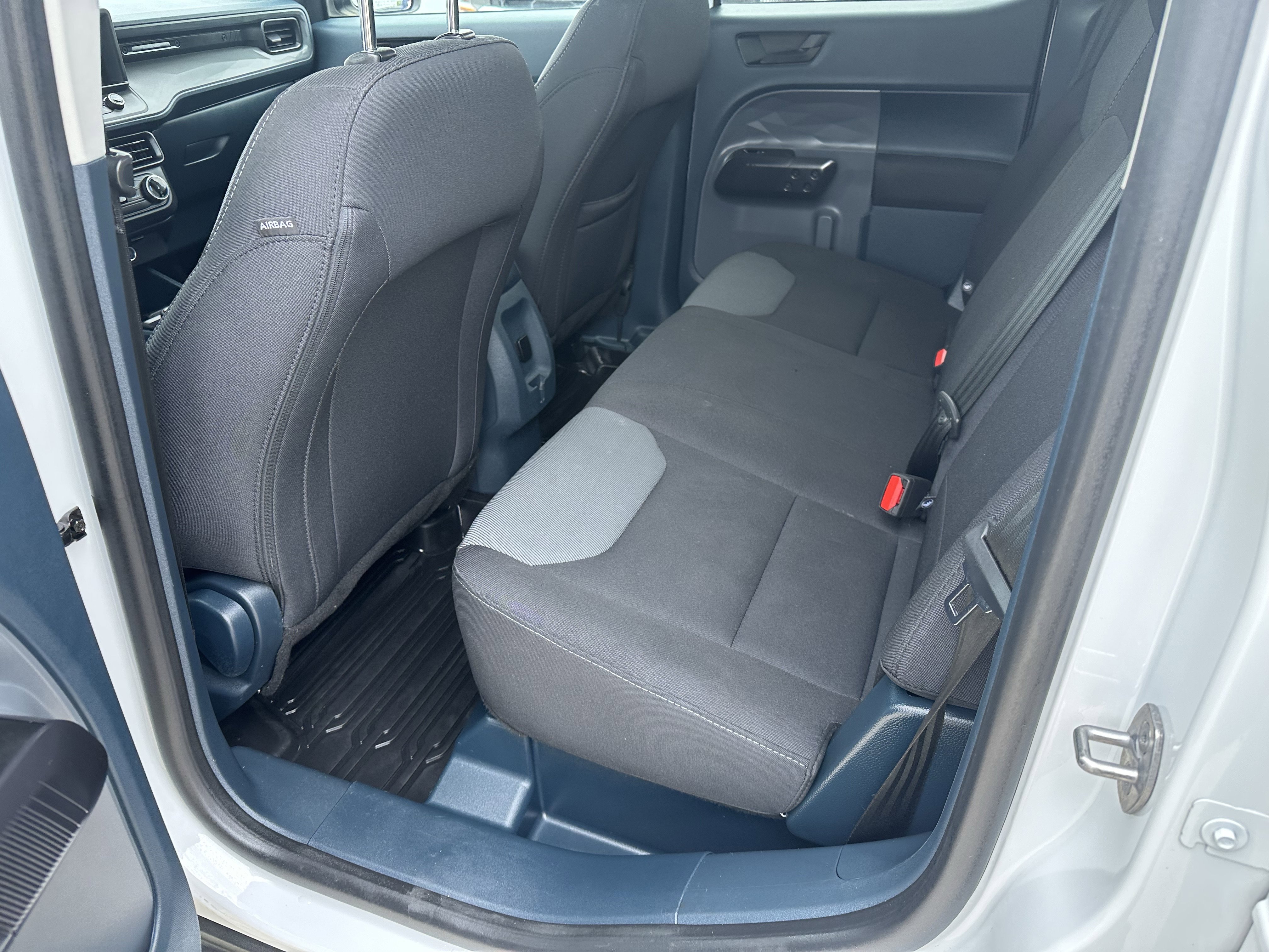 Used 2024 Ford Maverick XL FWD image 8