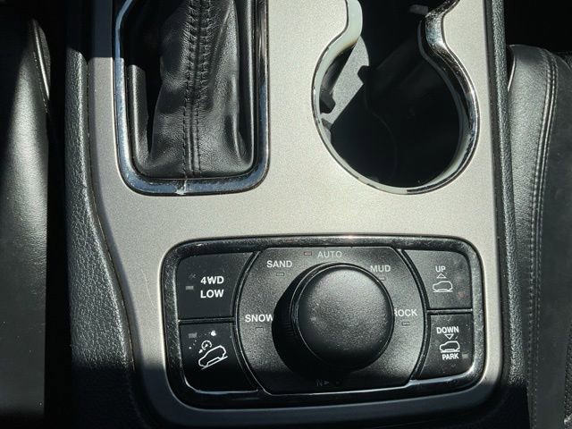 Used 2020 Jeep Grand Cherokee High Altitude image 21