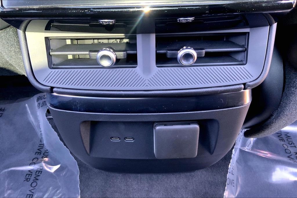 New 2026 Cadillac Vistiq Sport image 20