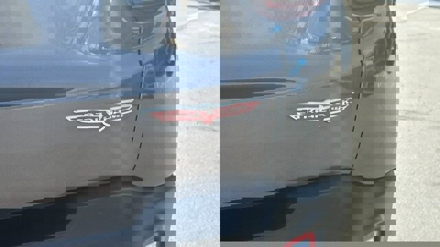 Used 2021 Jeep Renegade Trailhawk w/ Sun & Sound Group image 8