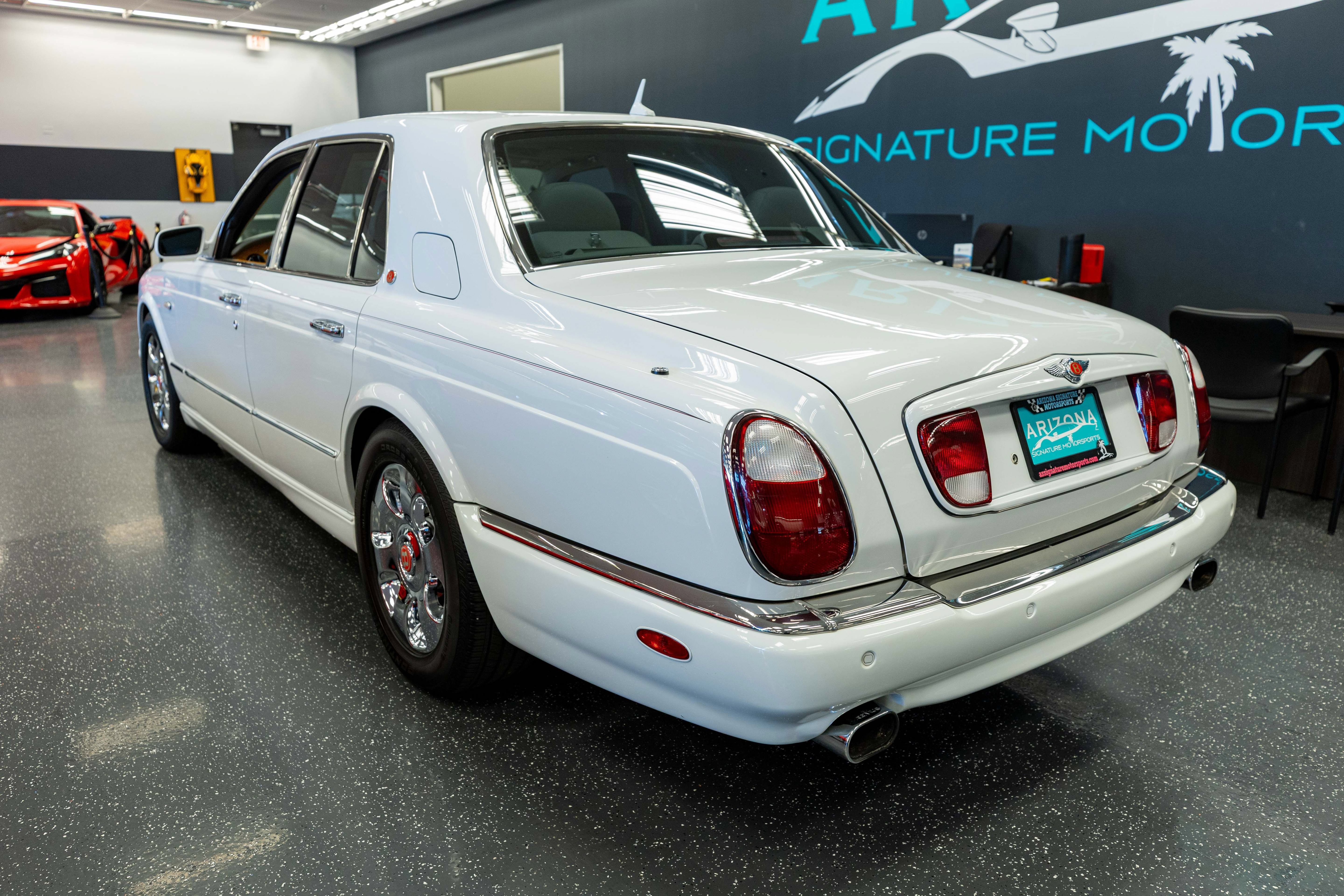 Used 2001 Bentley Arnage Red Label RWD image 6