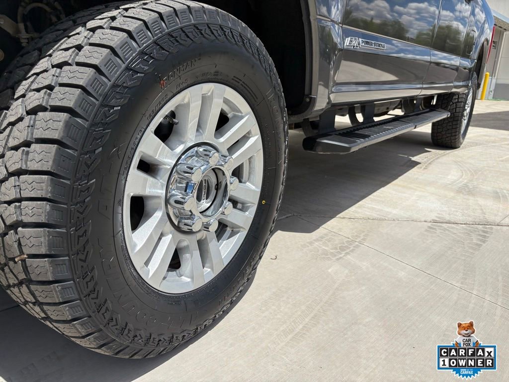 Used 2017 Ford F250 XL w/ STX Appearance Package AWD/4WD image 13