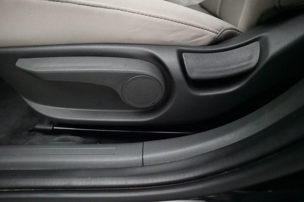 Used 2023 Hyundai Sonata Blue image 28