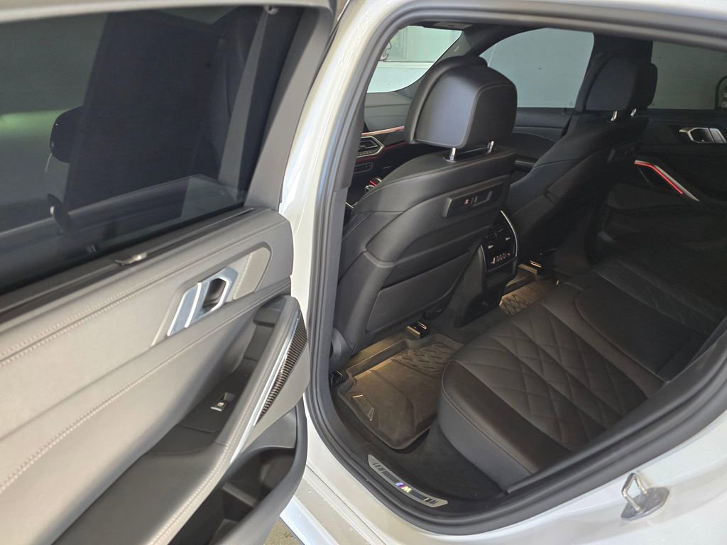 Used 2023 BMW X6 M50i w/ Parking Assistance Package image 28