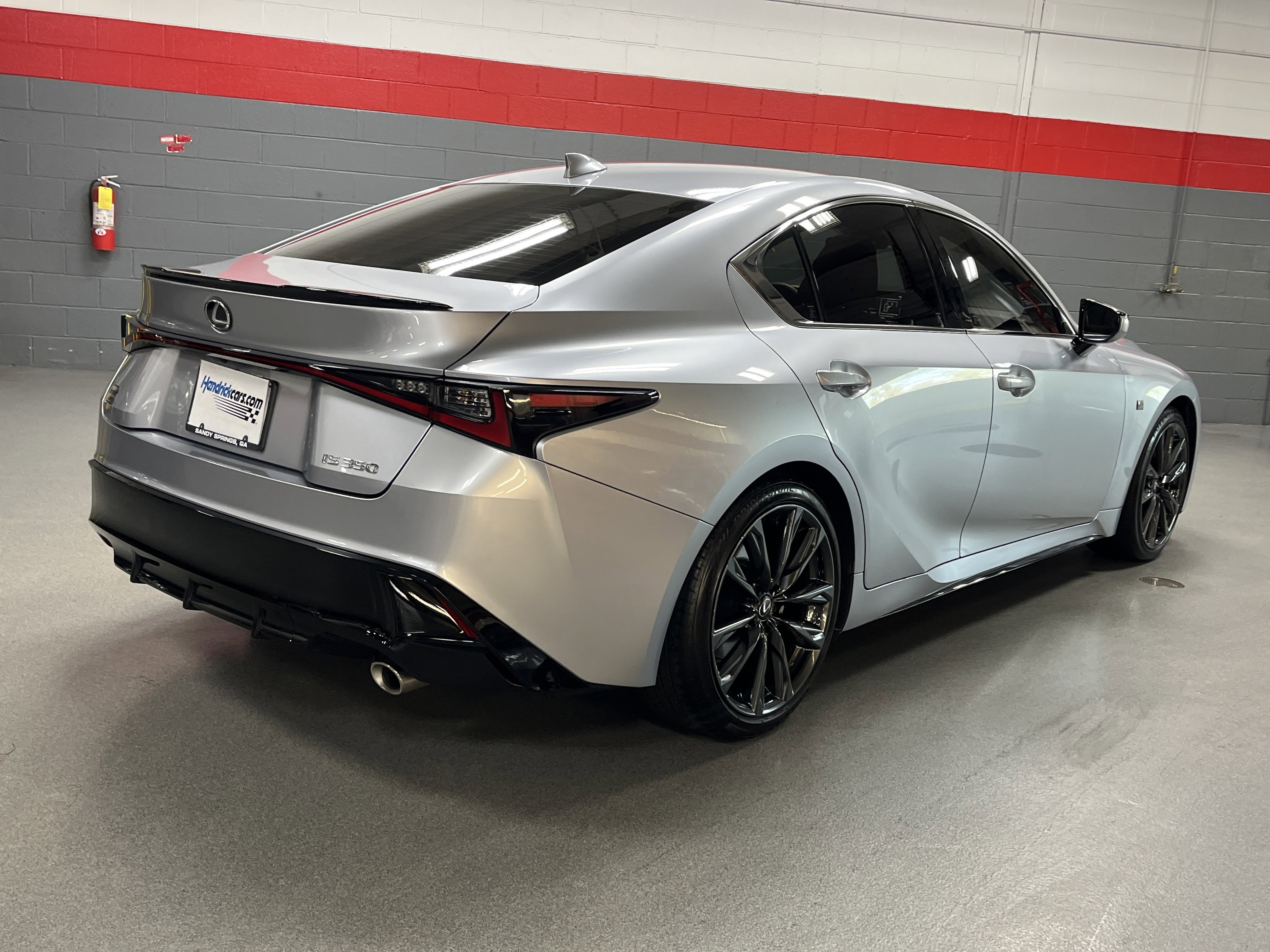 Used 2025 Lexus IS 350 F Sport image 10