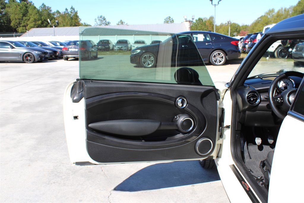 Used 2013 MINI Cooper Clubman S image 24