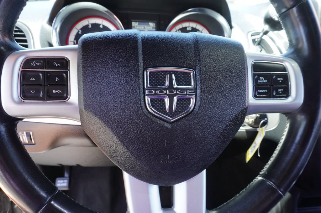 Used 2019 Dodge Grand Caravan GT w/ Safety Sphere Group FWD image 18