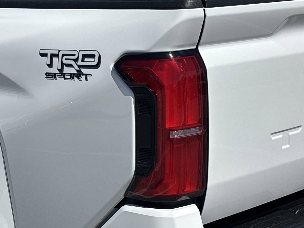 Used 2024 Toyota Tacoma TRD Sport image 7