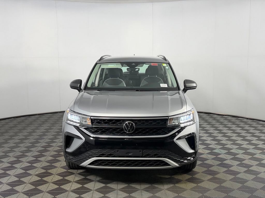 Used 2024 Volkswagen Taos S FWD image 3