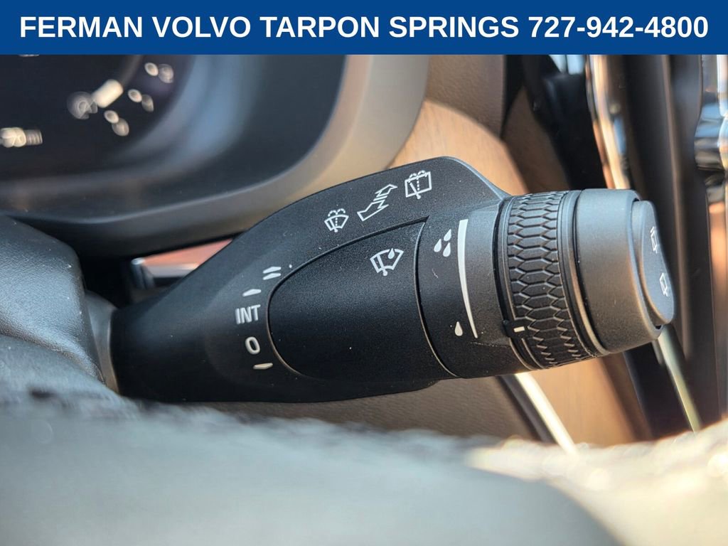 New 2026 Volvo XC60 B5 Core AWD/4WD image 31