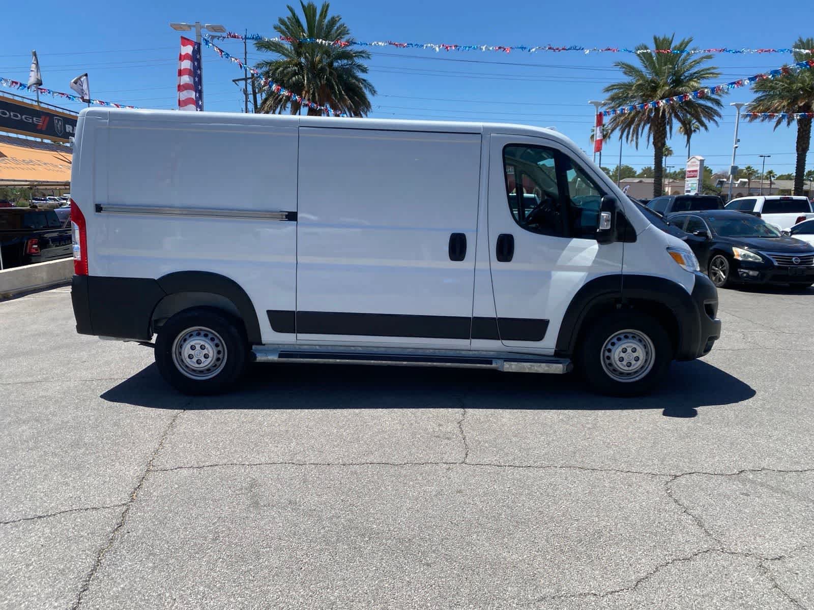 Used 2025 RAM ProMaster 2500 w/ U-Haul Equipment Group FWD image 4