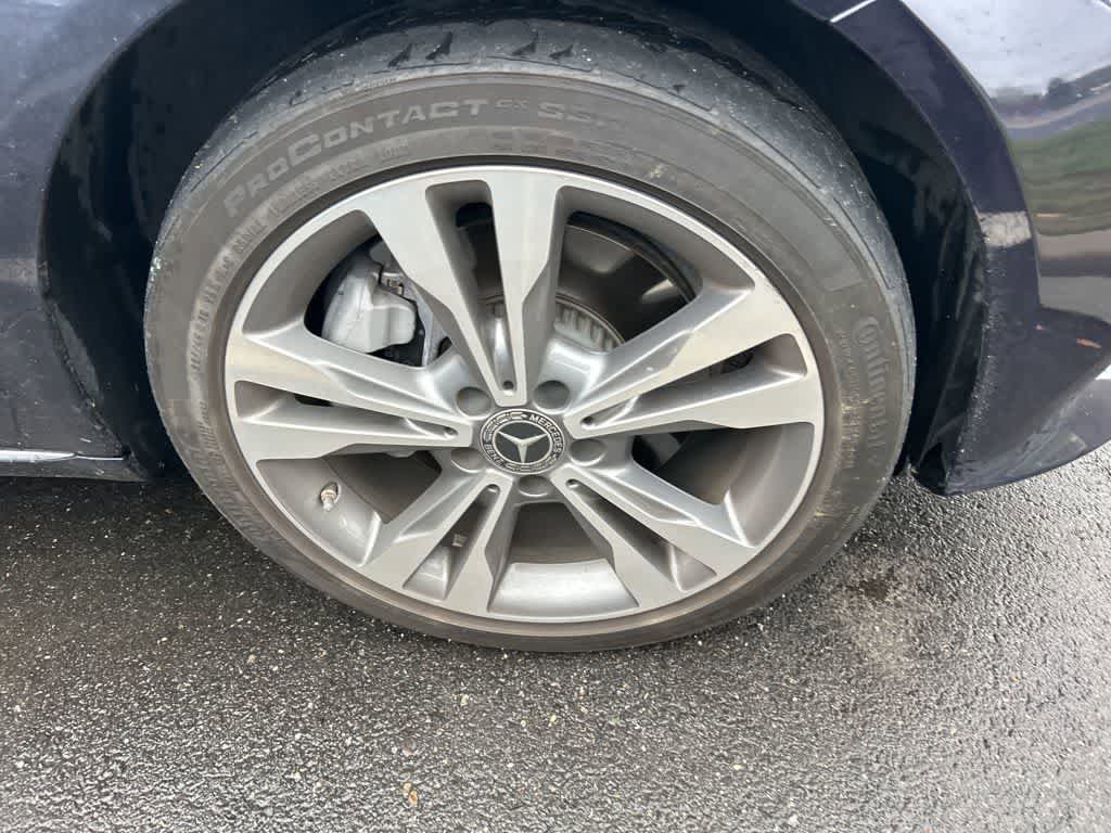 Used 2020 Mercedes-Benz C 300 4MATIC Sedan image 4