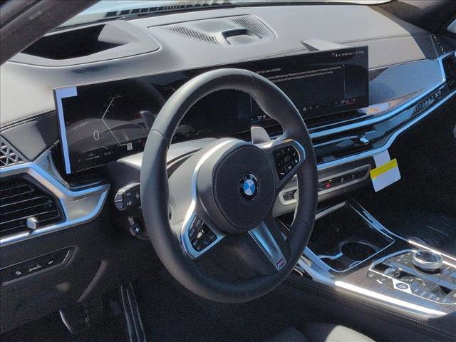 New 2026 BMW X7 xDrive40i w/ Executive Package AWD/4WD image 3