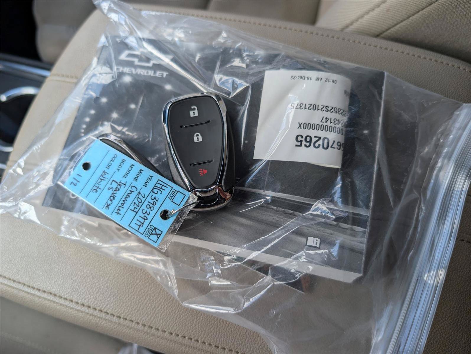 Used 2024 Chevrolet Traverse LS w/ Safety Package FWD image 24