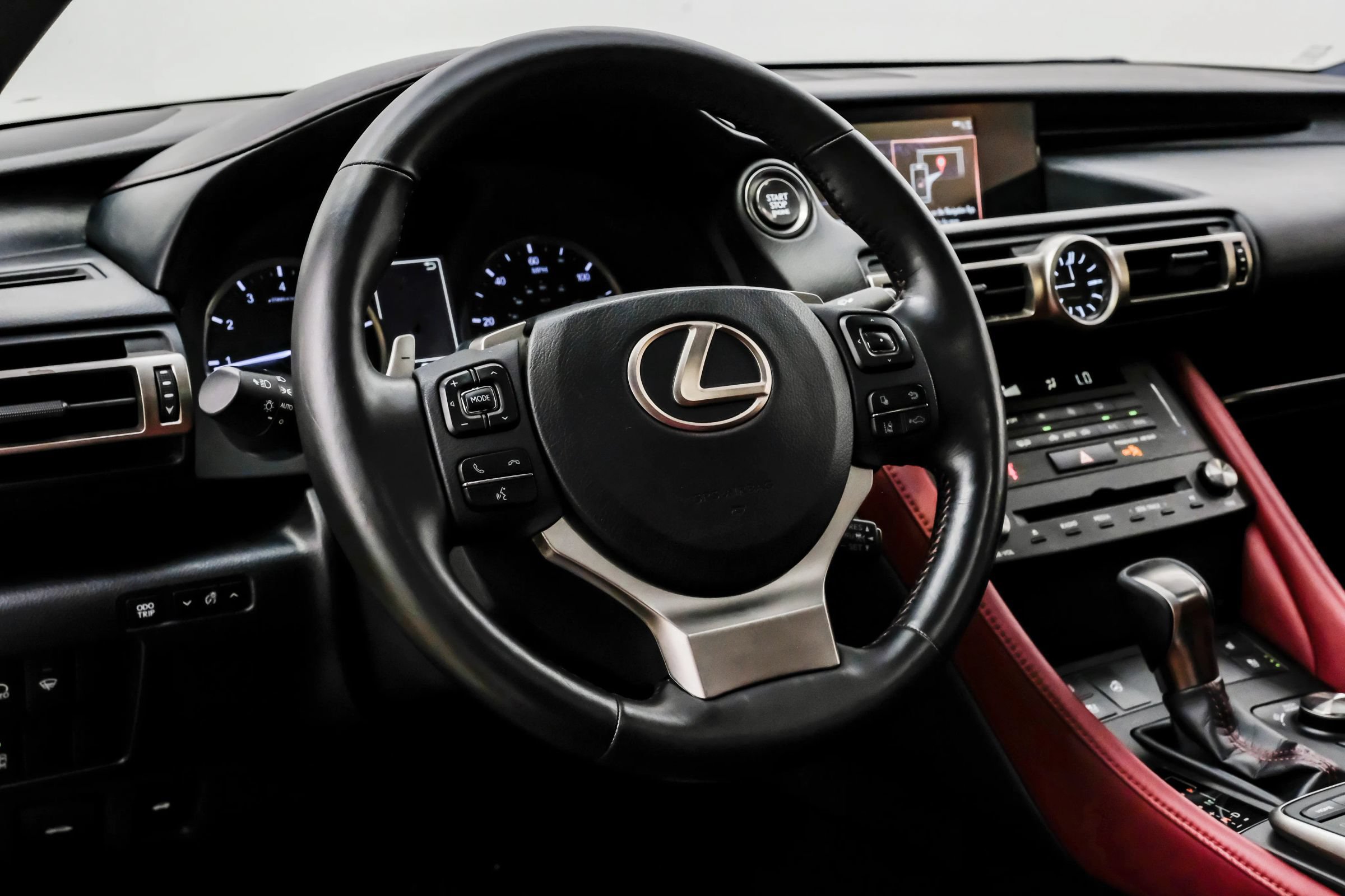 Used 2019 Lexus RC 300 AWD image 10