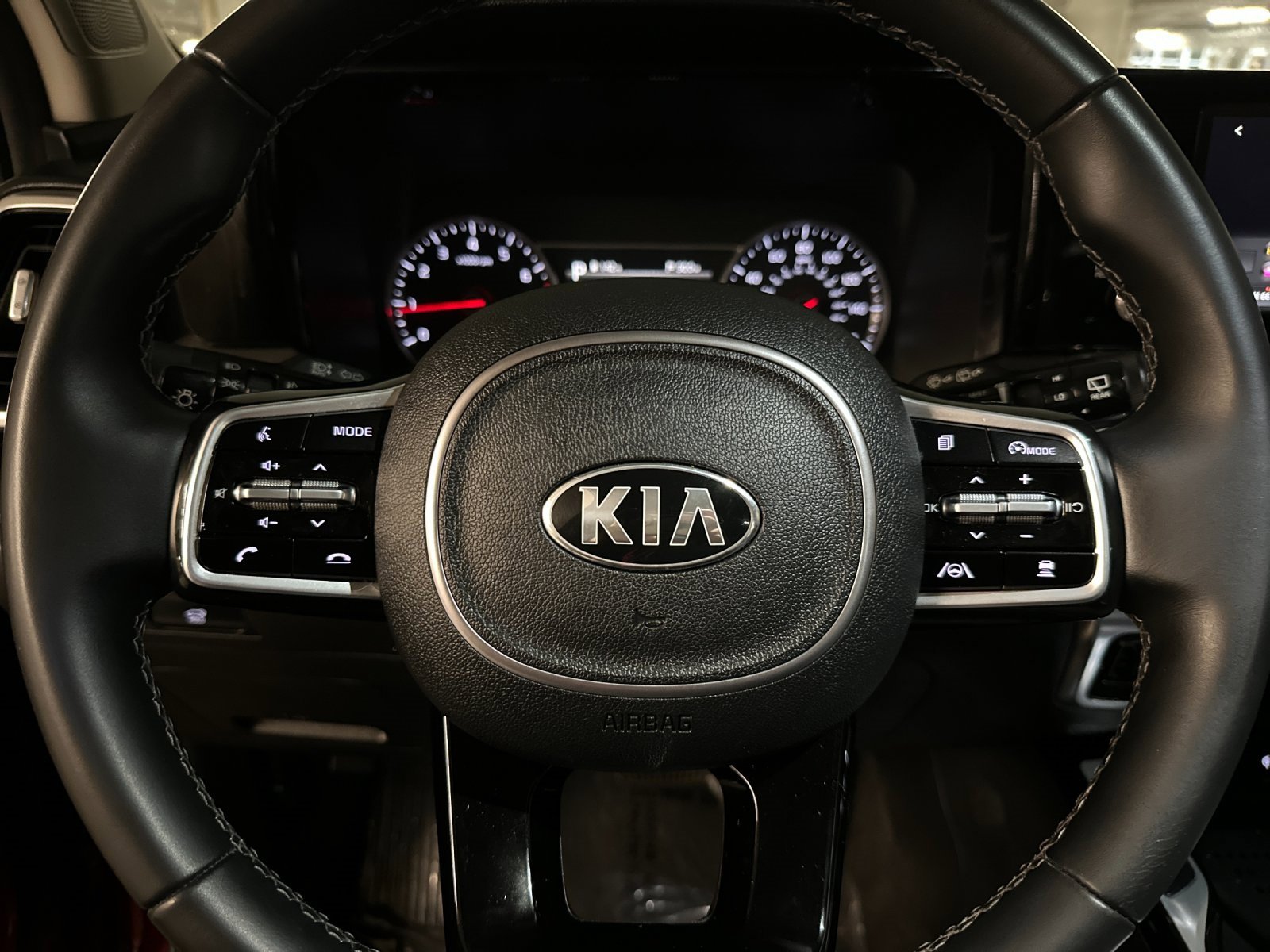 Certified 2021 Kia Sorento SX image 24