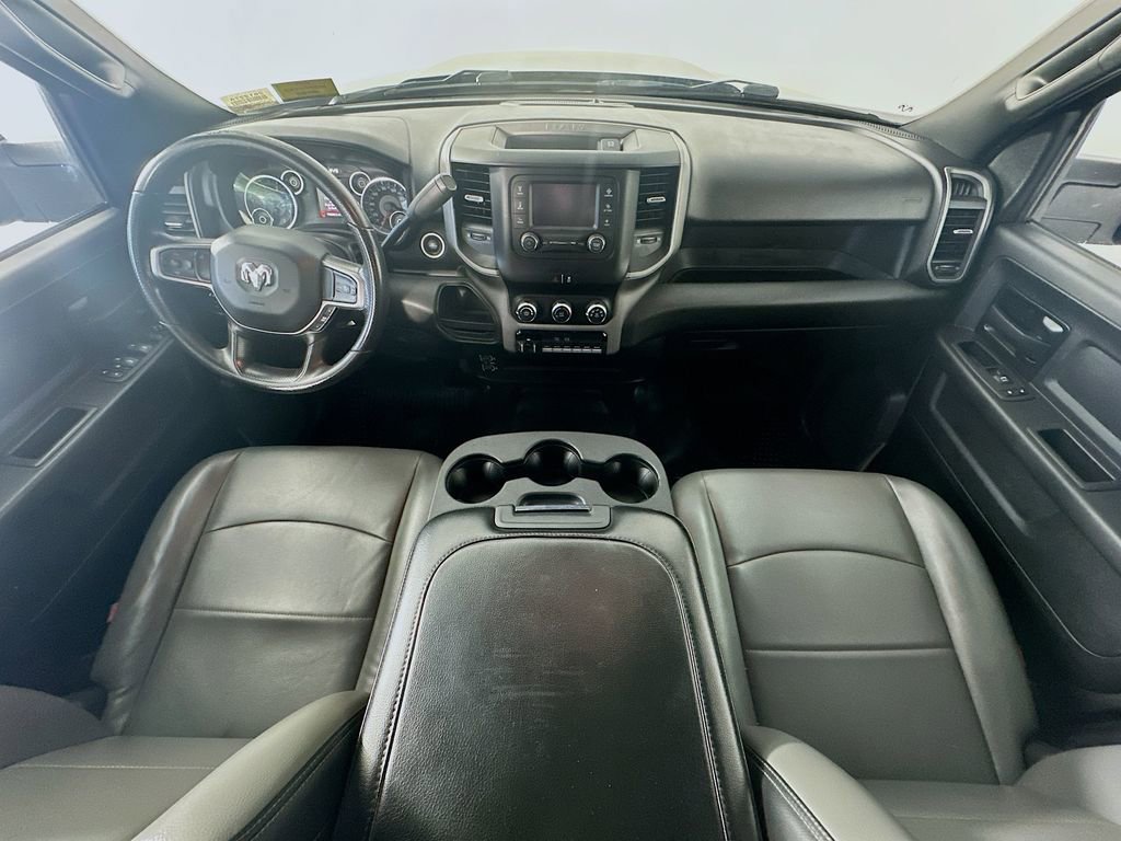 Used 2023 RAM 5500 Tradesman w/ Chrome Appearance Group image 10