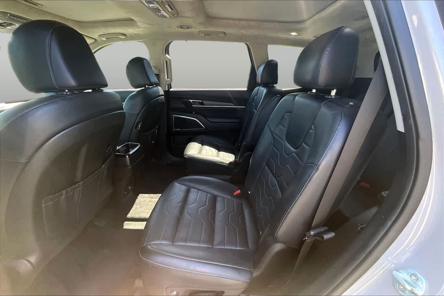 Used 2022 Kia Telluride SX w/ SX Prestige Package AWD/4WD image 20