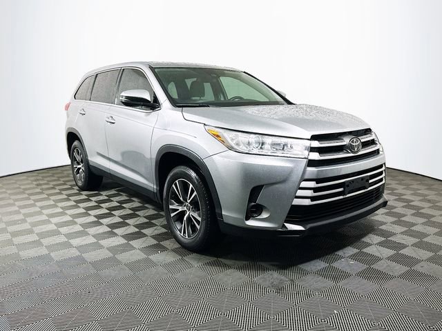 Used 2019 Toyota Highlander LE