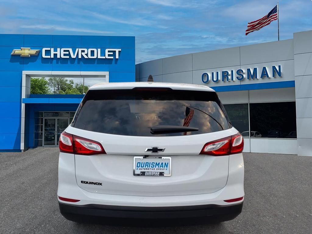 Certified 2021 Chevrolet Equinox LS w/ LPO, Blackout Package image 4