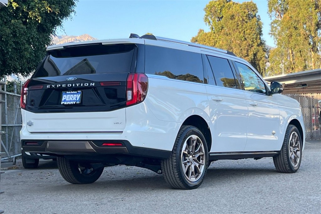 New 2025 Ford Expedition Max King Ranch image 4
