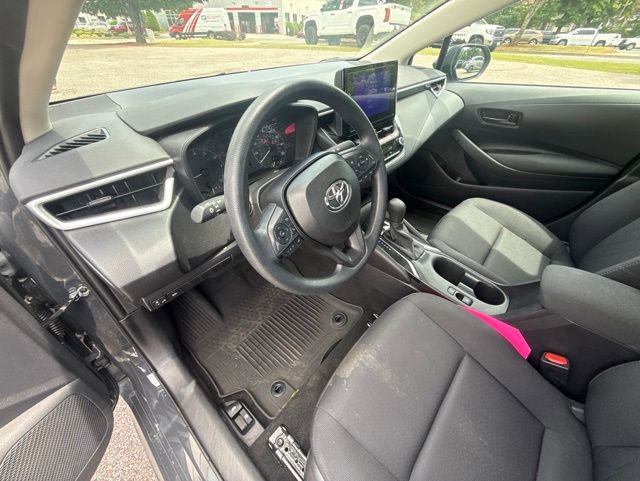 Used 2025 Toyota Corolla LE FWD image 20