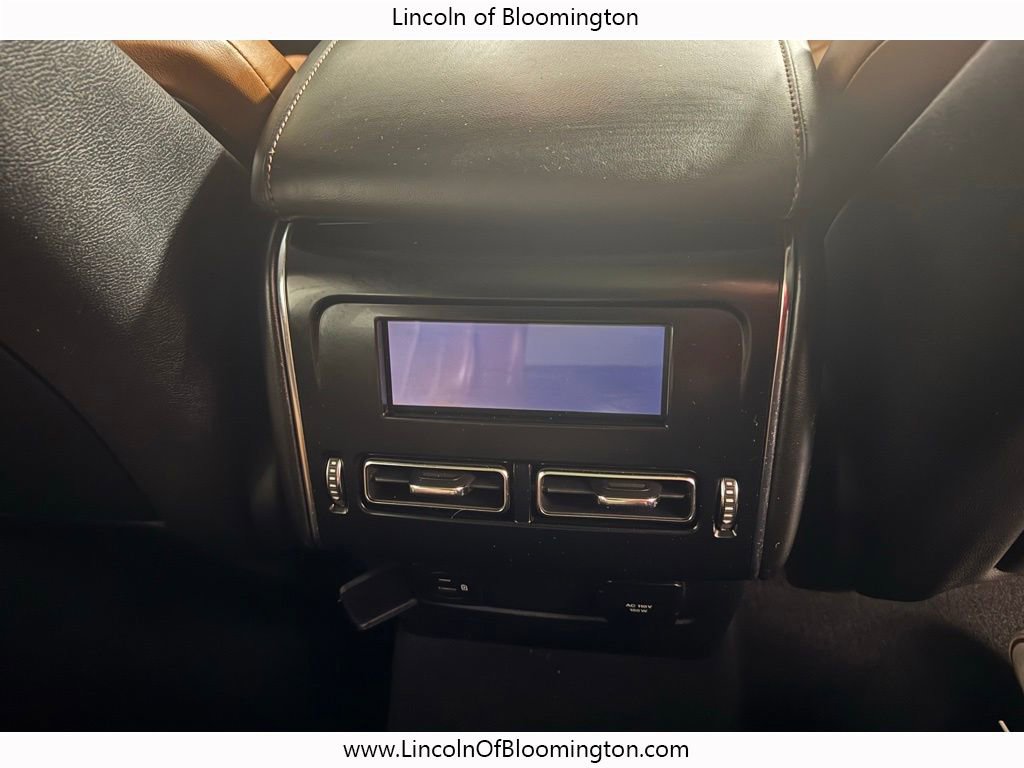Used 2020 Lincoln Aviator Reserve w/ Equipment Group 202A image 19