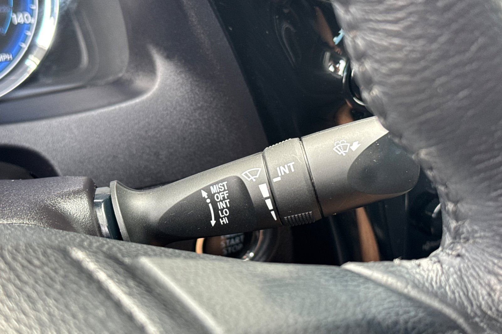 Used 2018 Toyota Corolla XLE image 37