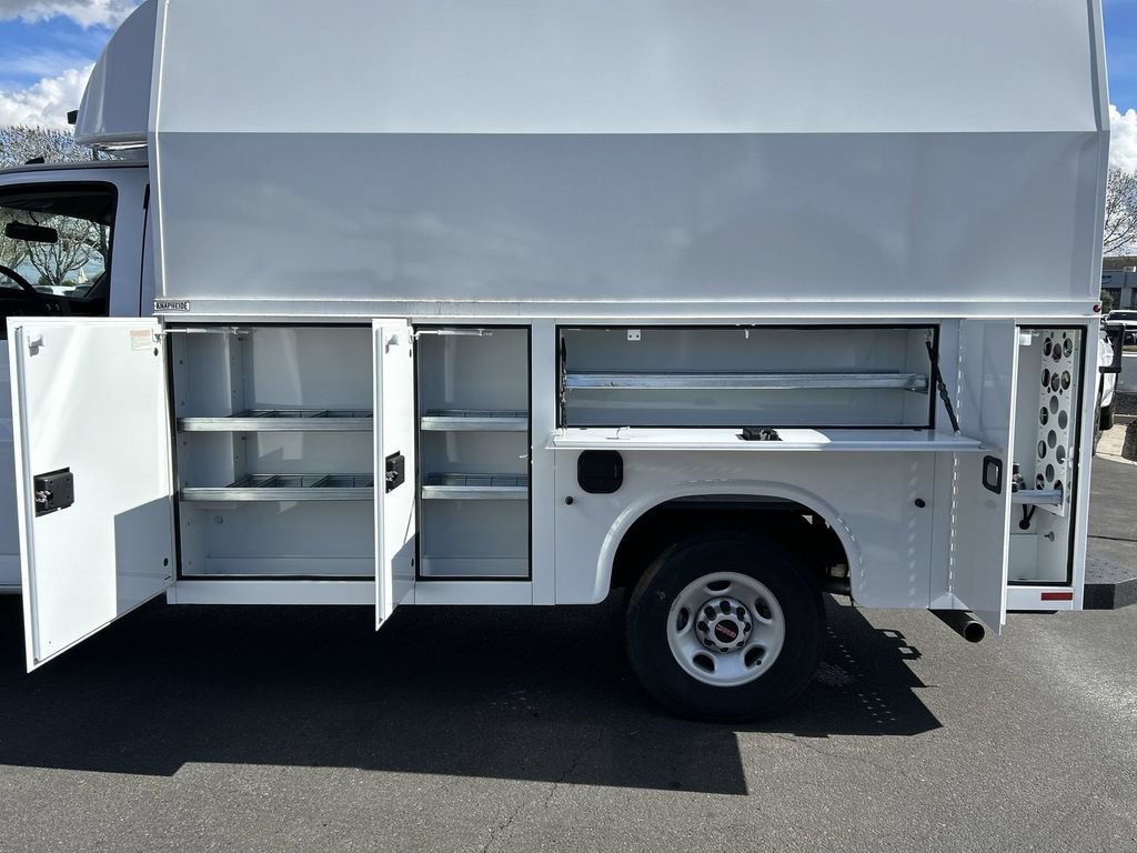 New 2025 GMC Savana 3500 w/ Power Convenience Package RWD image 24