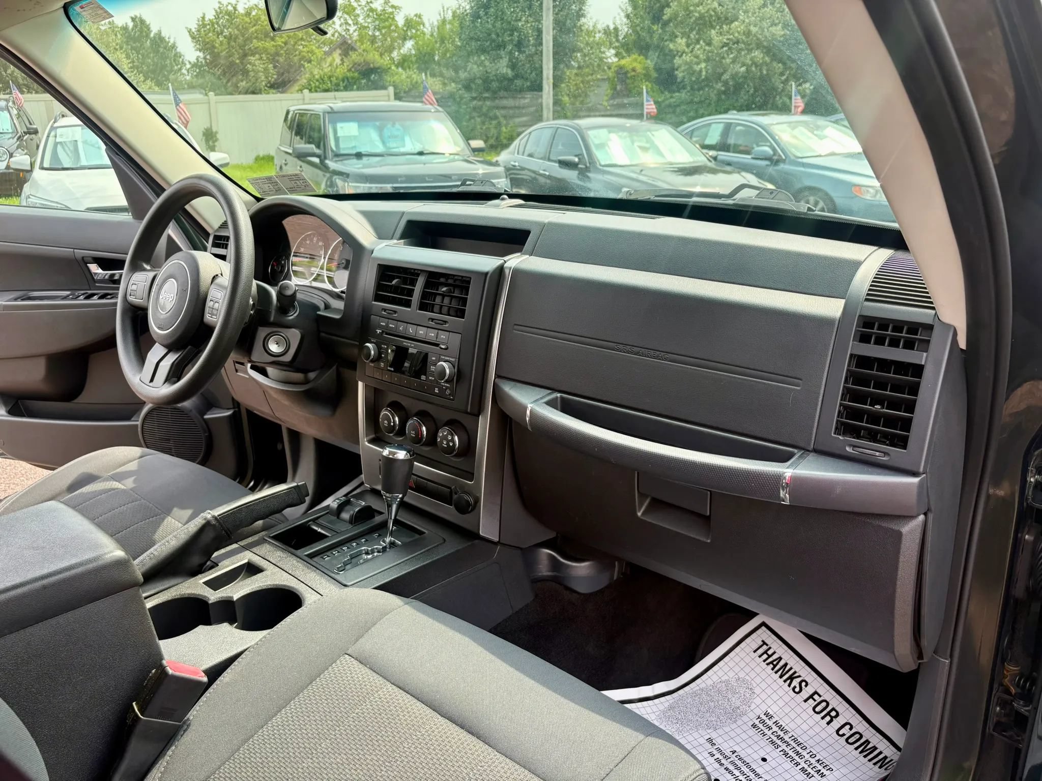 Used 2011 Jeep Liberty Sport AWD/4WD image 21