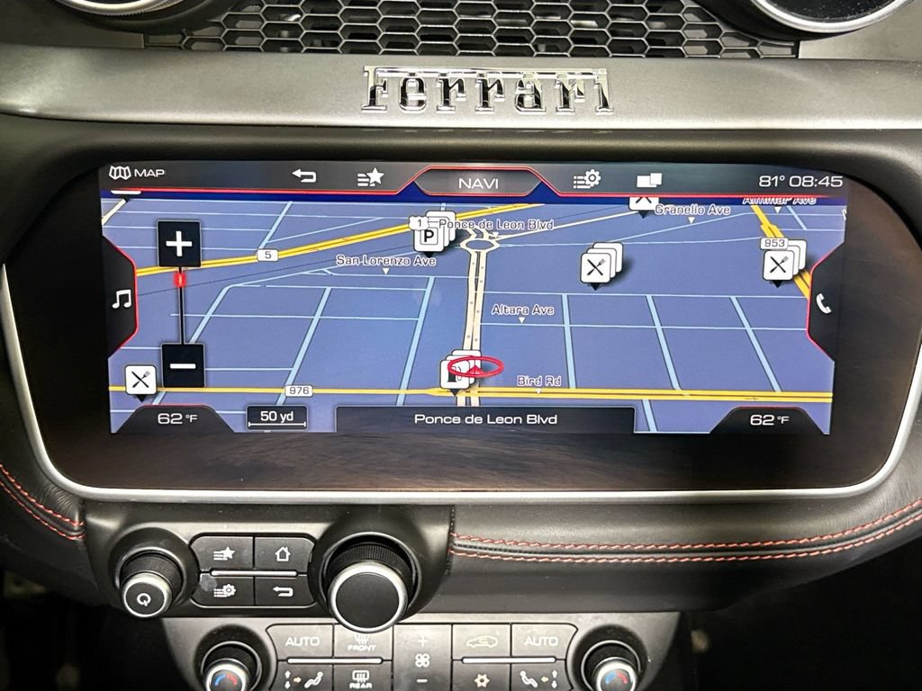 Used 2019 Ferrari Portofino RWD image 16